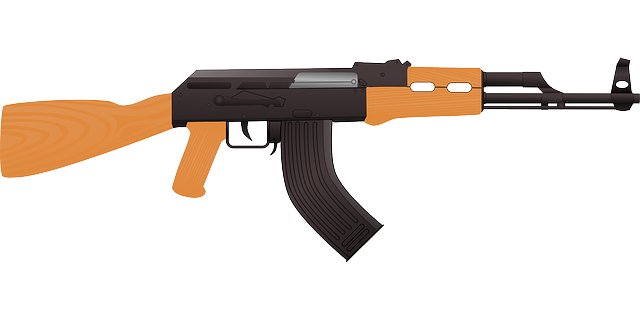 Nebezpečné zbraně: Co ‌byste měli vědět o automatických a poloautomatických puškách